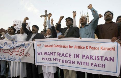 Demonstration in Karachi against the attack on Christians' homes in Lahore. AP Photo/Fareed Khan