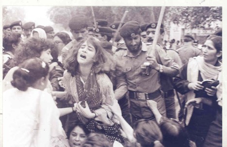 Lahore, Feb 12, 1983: Police lathi charge demonstrators. Photo: Rahat Ali Dar