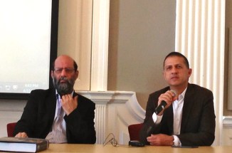 Masood Sheikh (right) introduces Jimmy Engineer at the Harvard talk. Photo: Beena Sarwar