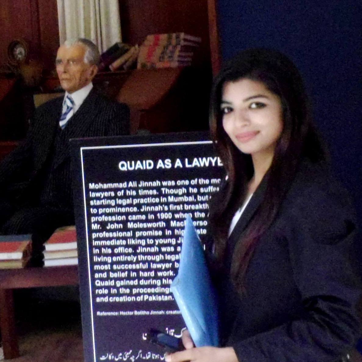 Zeenat-%22Quaid and daughter of Quaid%22 2014